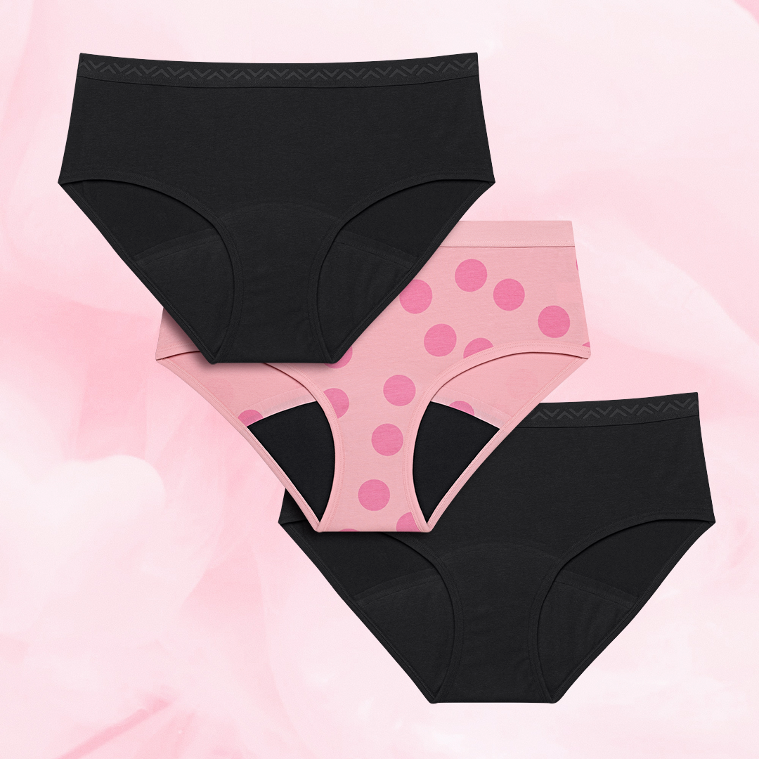 Teen Hipster Print (3 Pack) Heavy period pants offer reliable, heavy absorbency with a three-layer gusset and hipster cut for comfortable, confident wear.
