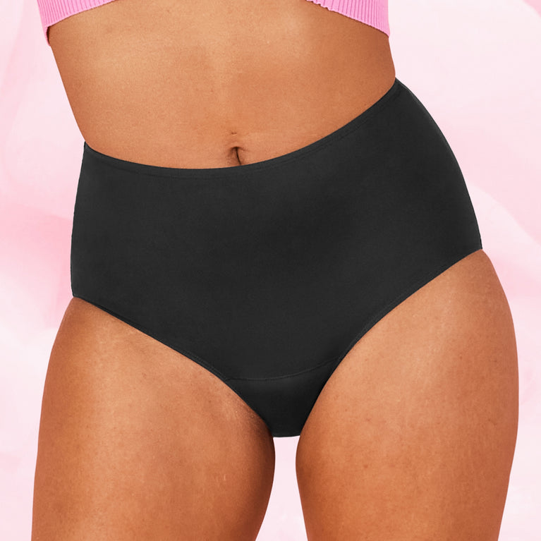 High Waist Travel Set displayed on a woman's midsection.
