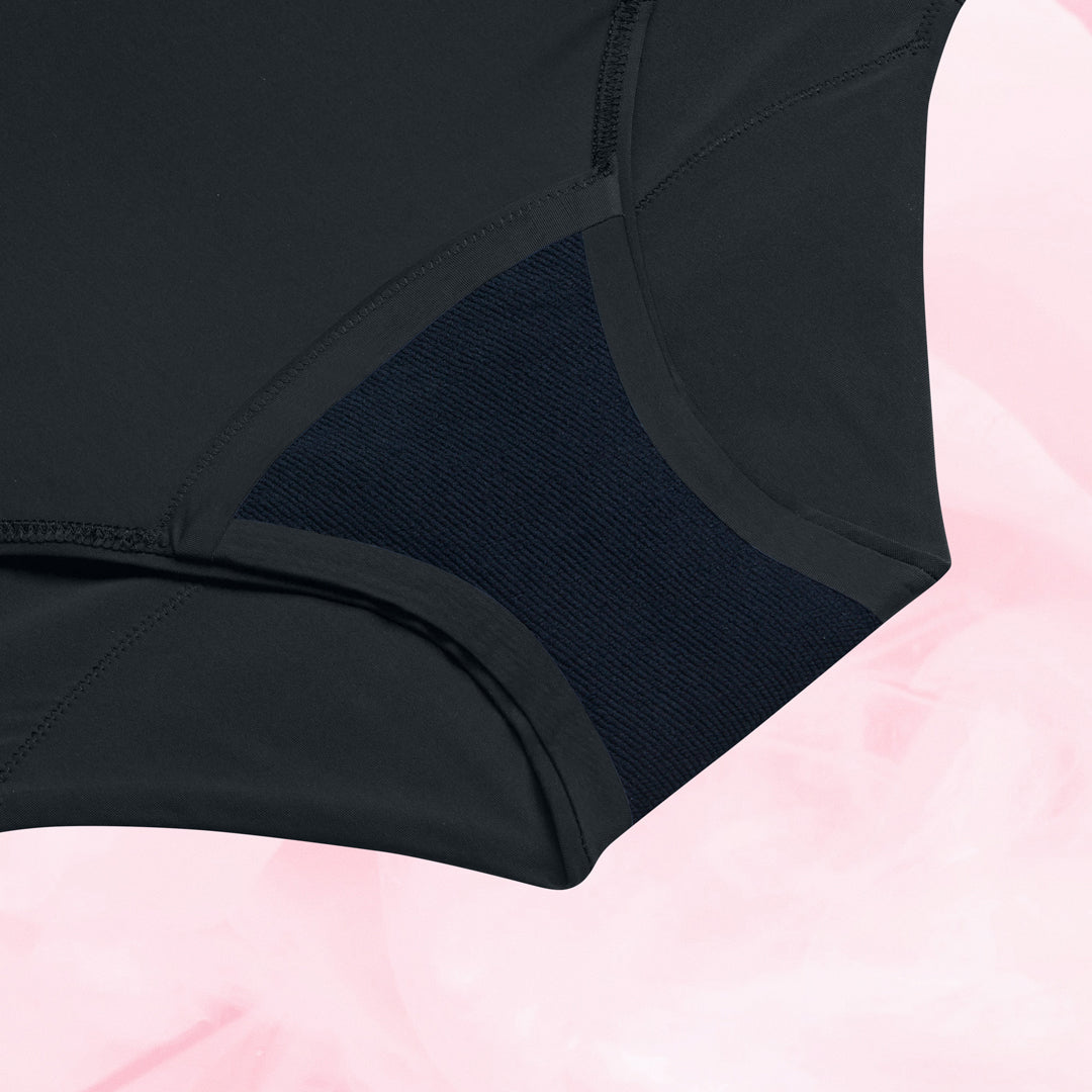 Lush Highwaist Dots Moderate Black Gusset Front black