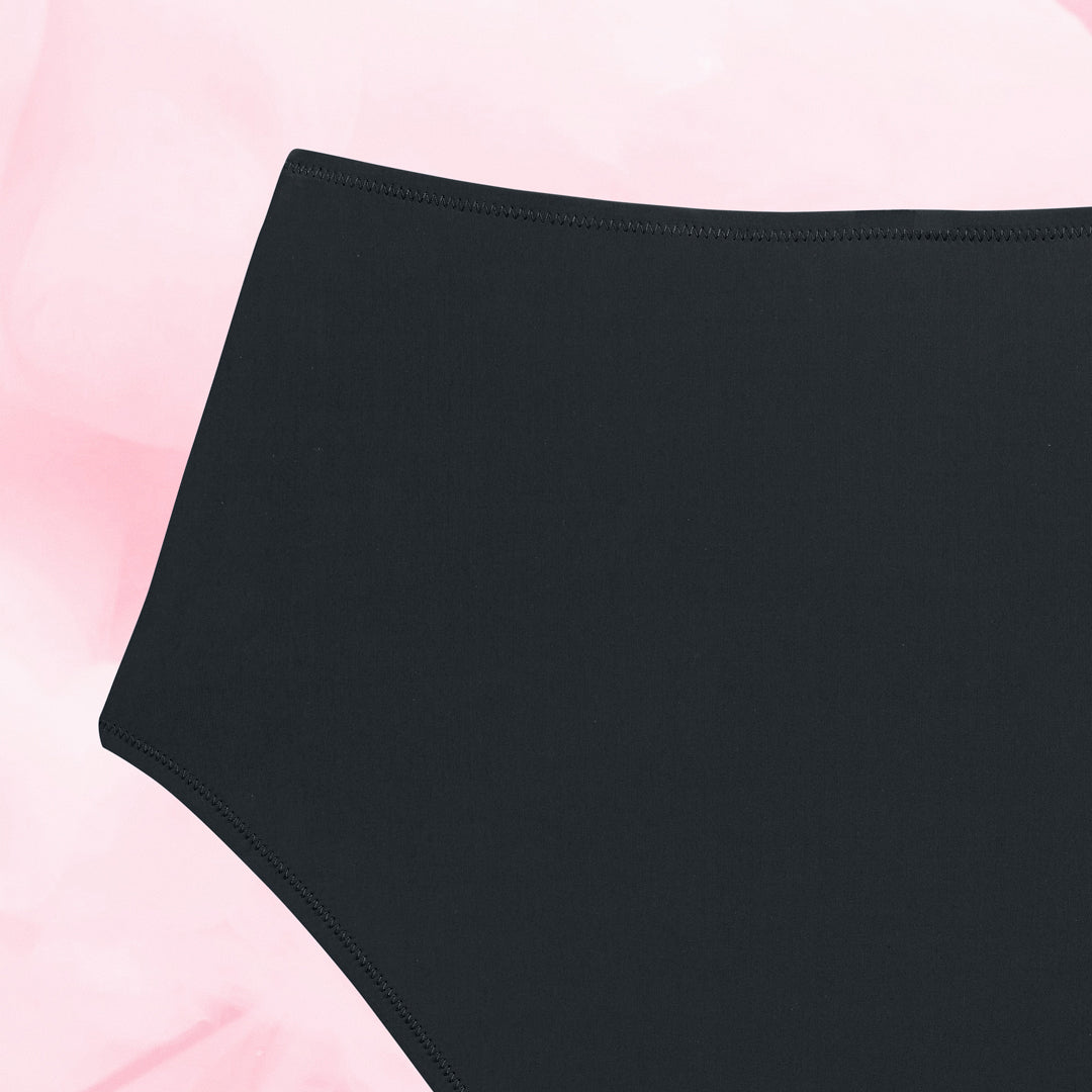 Lush Highwaist Light Black Detail Back