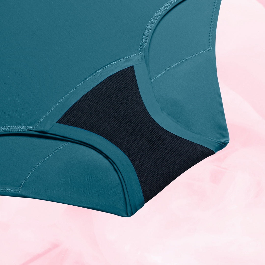 Lush Highwaist Moderate Deep Ocean Gusset Front