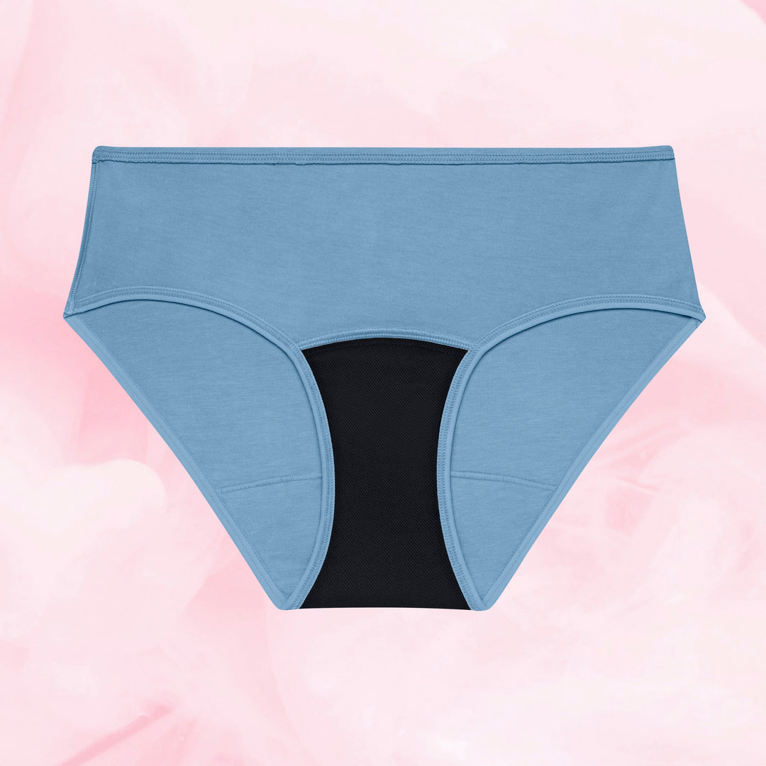Teens Hipster Heavy high-waisted women's brief with contrasting gusset.