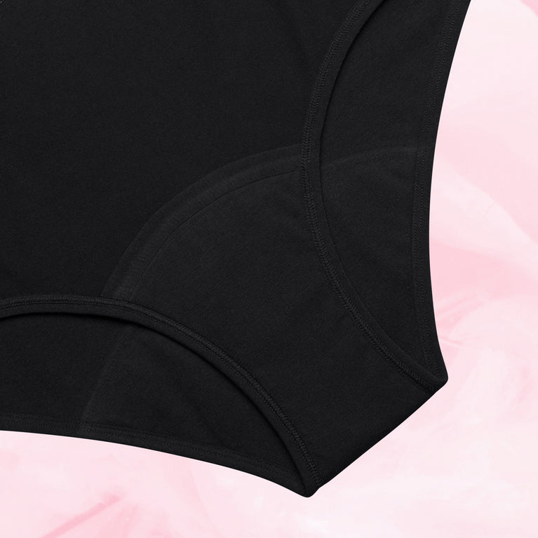 Teens Brief-With-Fashion-Waistband Moderate Black Gusset Front White--black 5a2f2c40-267f-499f-97fb-acf9df29fe5f