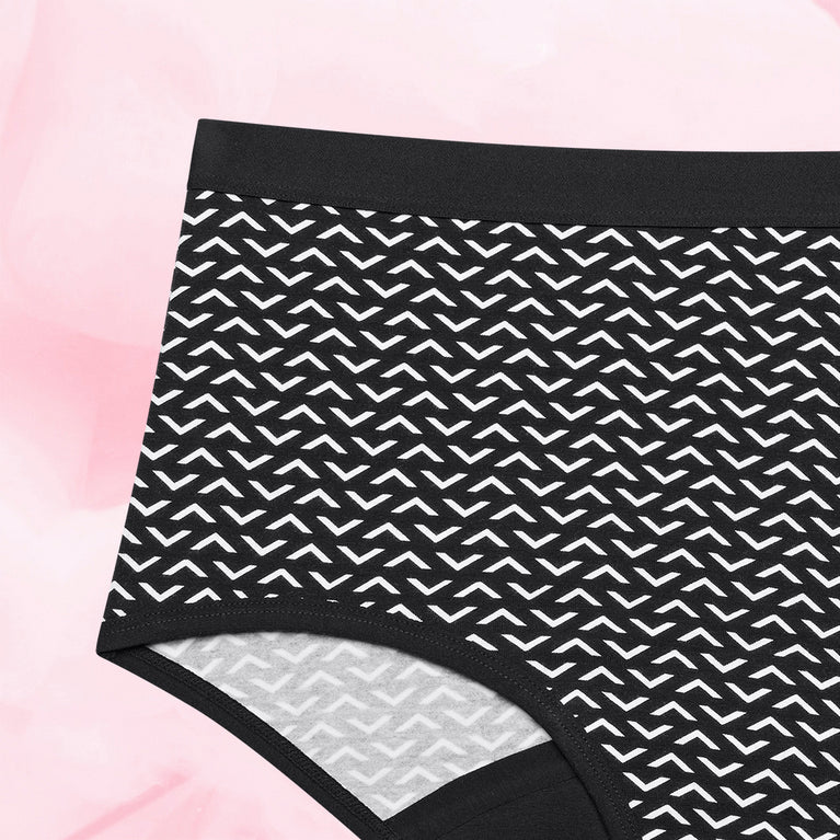 Teens Brief Design Moderate Black Detail Front White--black-design bfc5f09b-8a26-4f94-9def-d61e8875f777
