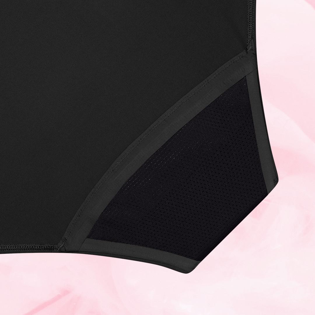 ComfortFit High Waist Heavy period pants with a sleek, discreet design, featuring a tailored gusset for a snug fit and innovative TriTech Performance for reliable protection.